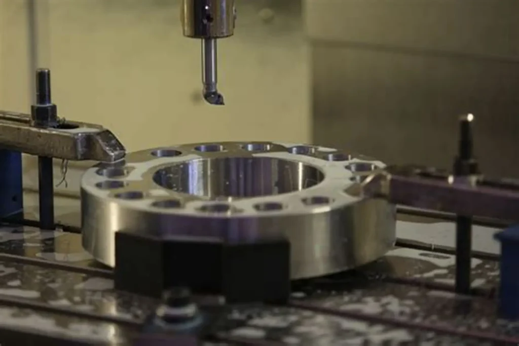 What Is CNC Boring? Process, Machines, Tools, Types, Costs, and Applications 2 A coordinate boring machine performing ultra-precision hole machining demonstrates high-precision positioning and fine boring processes used in the manufacture of molds, tooling, and precision components.